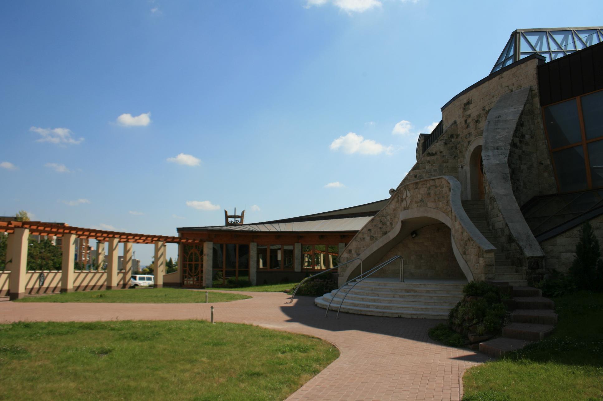 templon bejárata